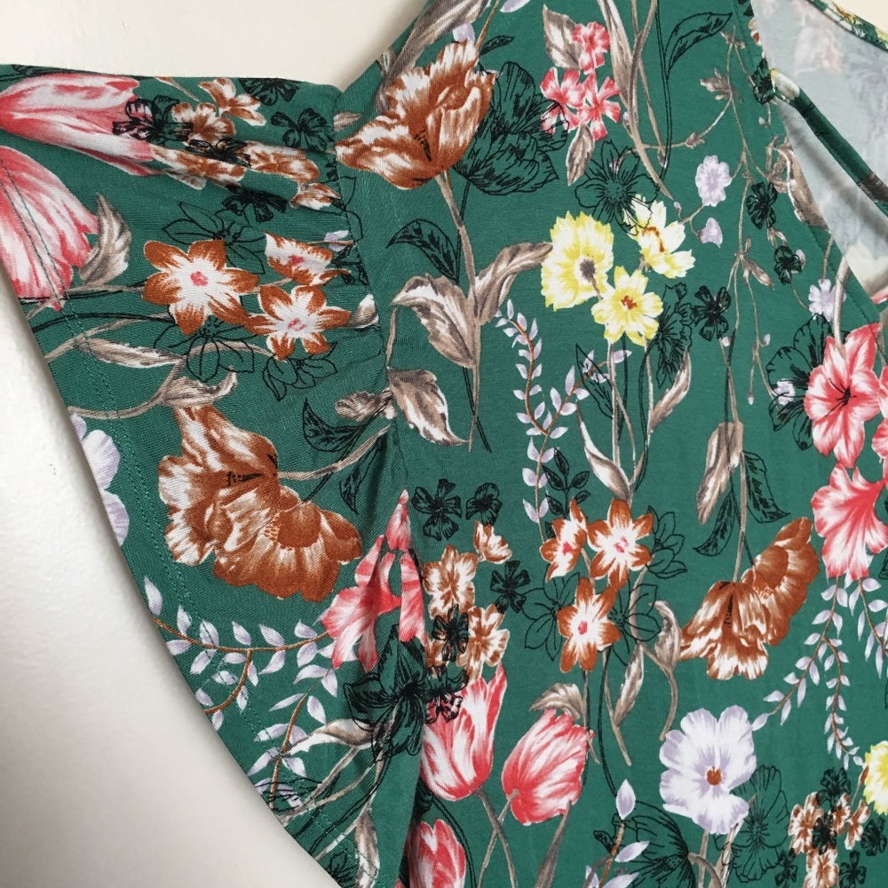 *Host Pick* Xhilaration Shift Dress Green Floral - Picture 5 of 8